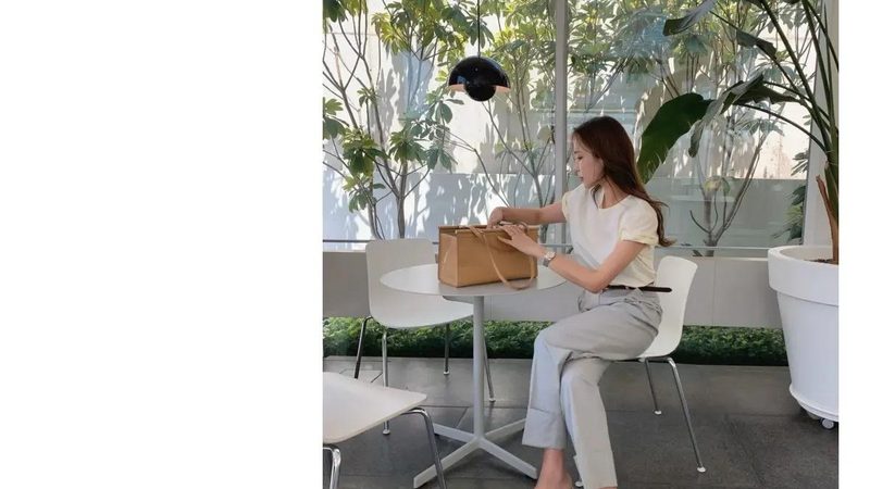 母婴护理定制套餐通常包括以下几个方面：